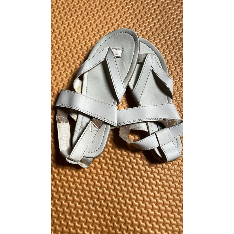 preloved sandal umroh uk 37