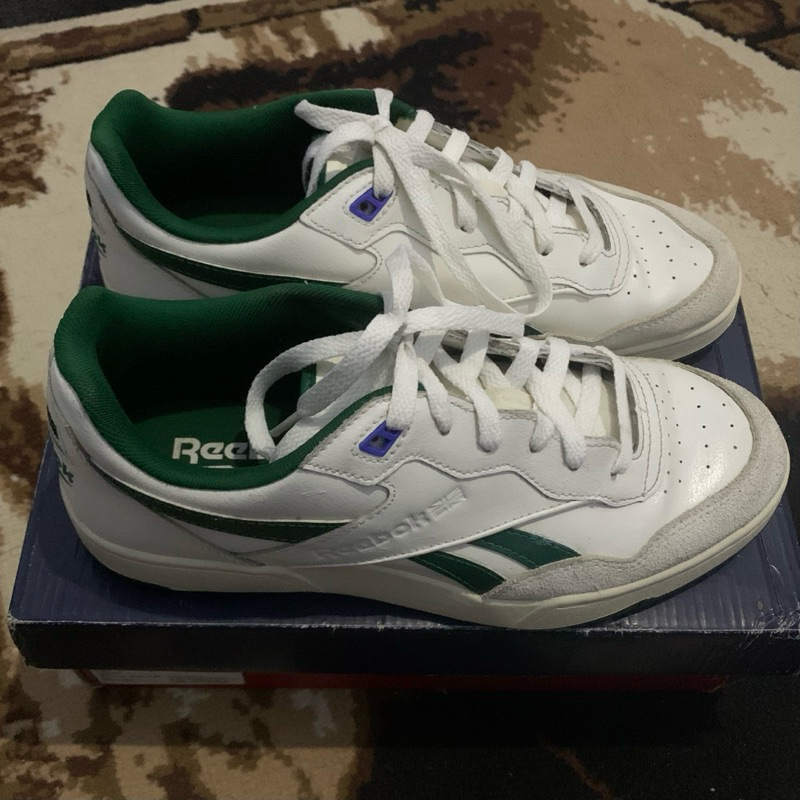 Reebok BB 4000 II