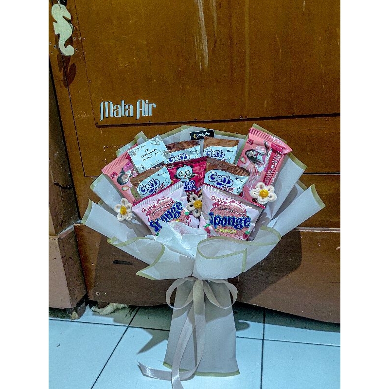 

Buket Snack /Buket jajan/Buket Murah