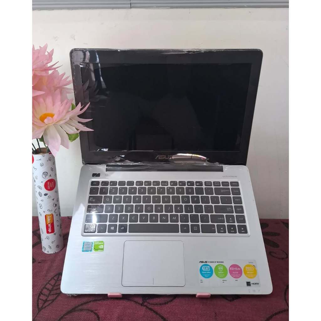 LAPTOP ASUS A456U / RAM 4GB / SSD 512GB / 14 INCH / WIN 10 PRO