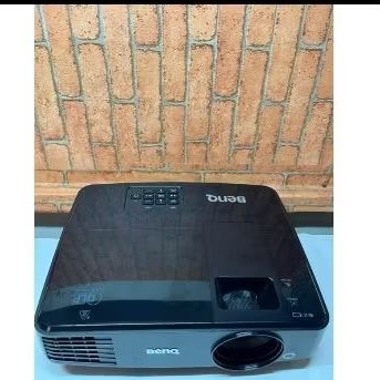 Proyektor BENQ MP515