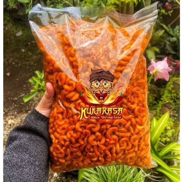 

MAKARONI VIRAL 1 KG / MAKRONI PEDAS DAUN JERUK / MAKARONI CIKRUH
