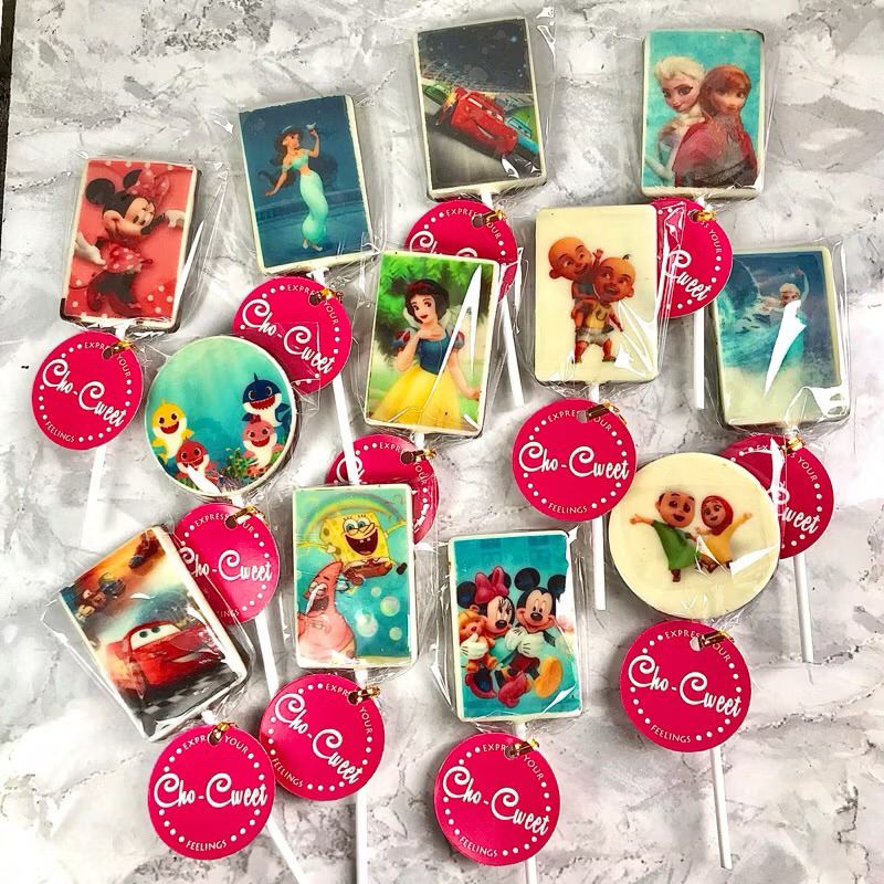 

Coklat Karakter Cartoon Edible Lollipop | Permen Gambar Kartun anak anak