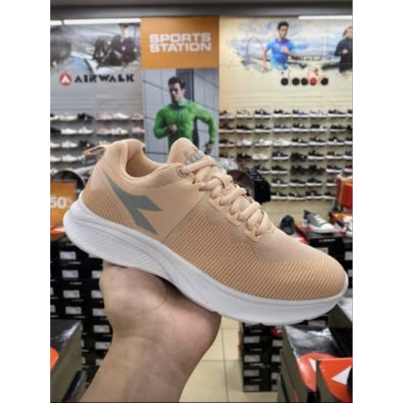 Sepatu Running Wanita Diadora Flute