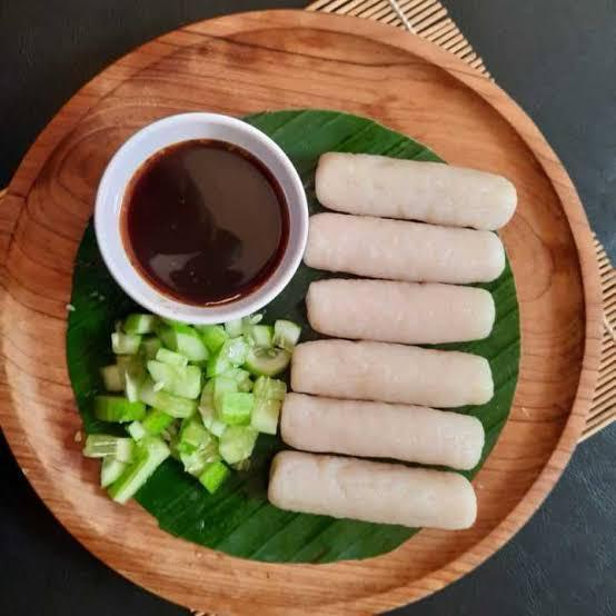 

PEMPEK PALEMBANG ASLI PEMPEK LENJER IKAN TENGGIRI ASLI FREE KUAH CUKO KENTAL