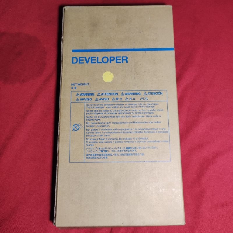 DEVELOPER yellow DV610Y Net Weight: 1000.gram