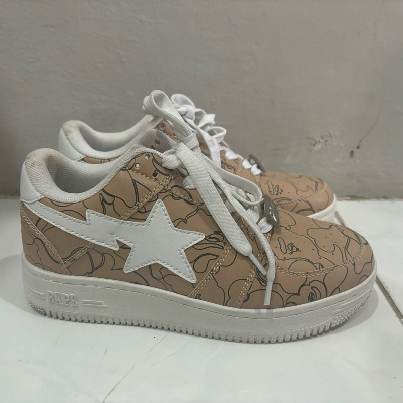Women Bapesta Lined Camo Beige Preloved Ori