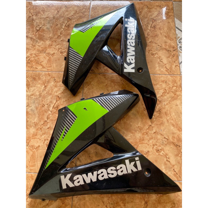 Sambungan Fairing Bawah Kawasaki Ninja RR New Original Copotan