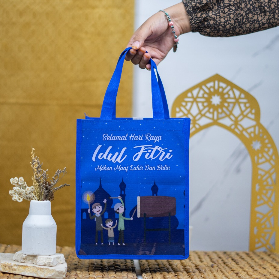 

Tas Bingkisan Lebaran Anak Tas Parcel Hari Raya Idul Fitri