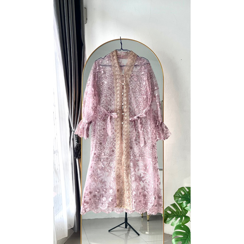 Outer Brokat soft pink