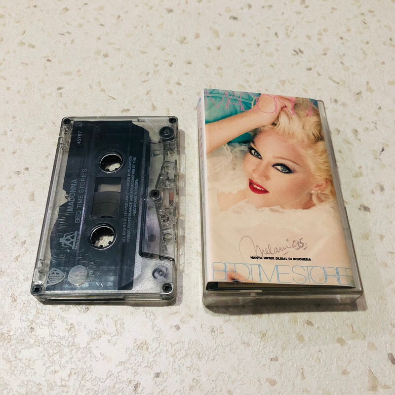 Madonna - Bed Time Stories - Kaset Pita Original