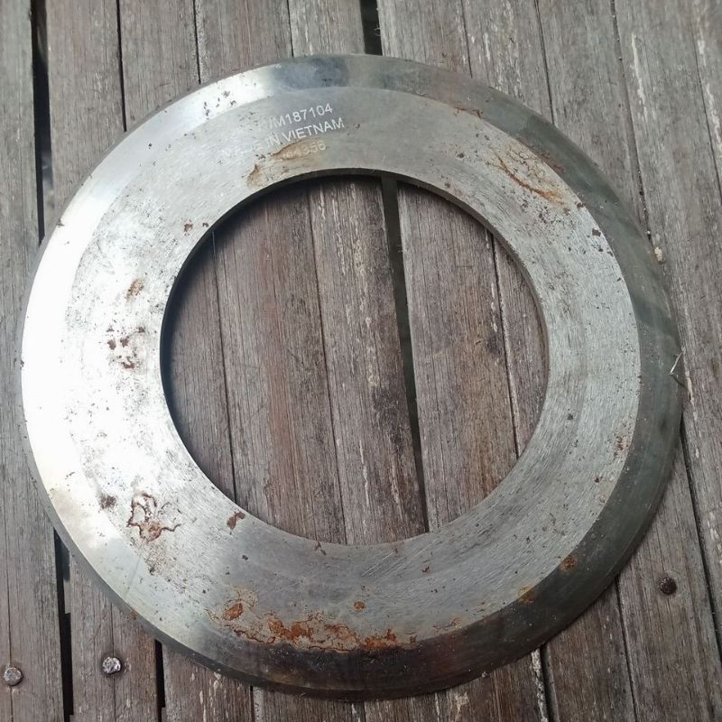 baja D2 sliting Dia 140 mm Tebal 2.5 mm bahan bilah bahan pisau bahan Damaskus