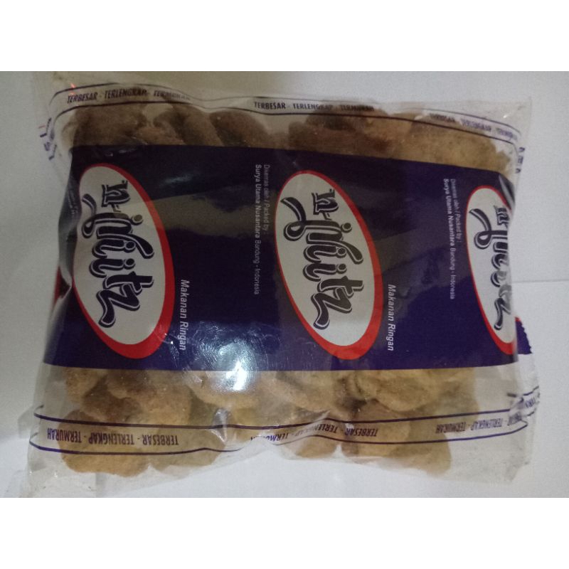 

Kerupuk jengkol Pedas gurih renyah.