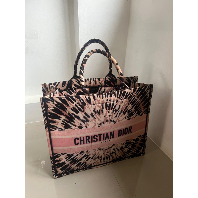preloved Christian dior tote bag canvas