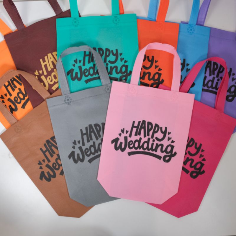 

TAS SPUNBOND HANDLE BAG EDISI WEDDING/ PERNIKAHAN UKURAN 25X35X8