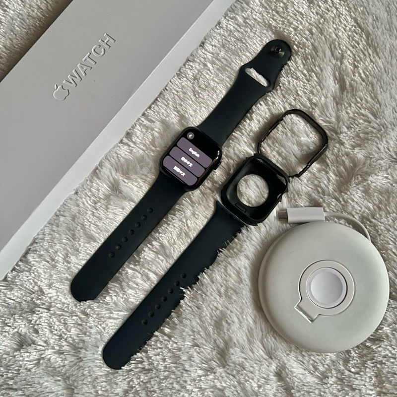 Apple Watch Series 7 41 mm Midnight Preloved / Apple Watch Series 7 Preloved / Apple Watch Series 7 