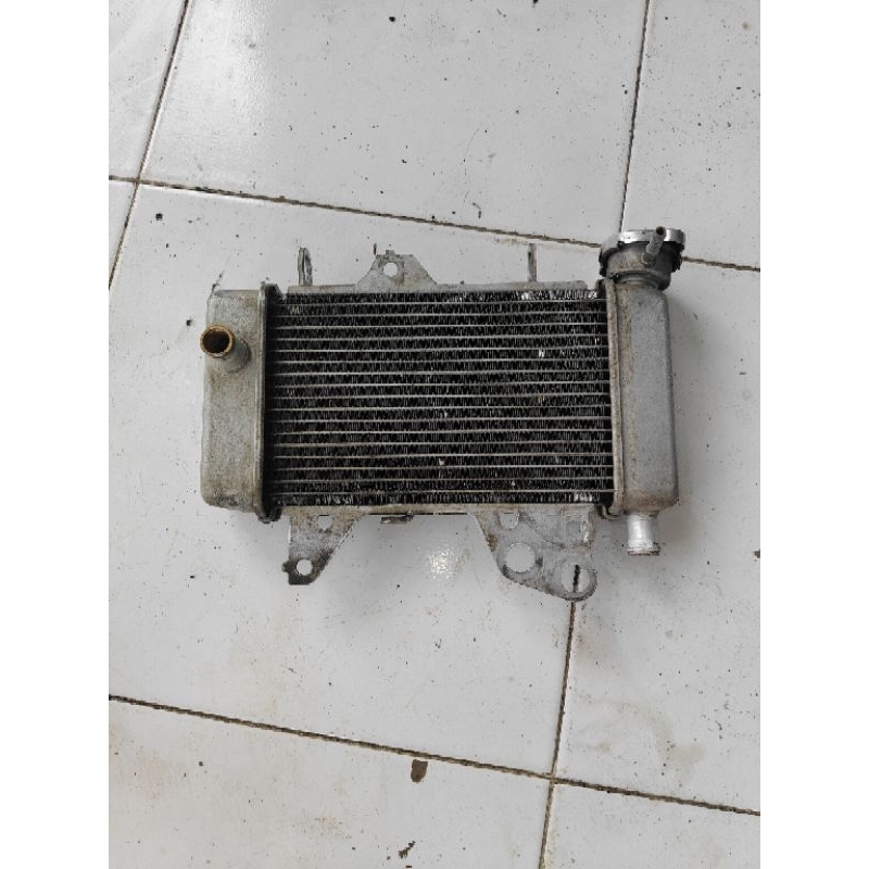 radiator honda sonic 150 original