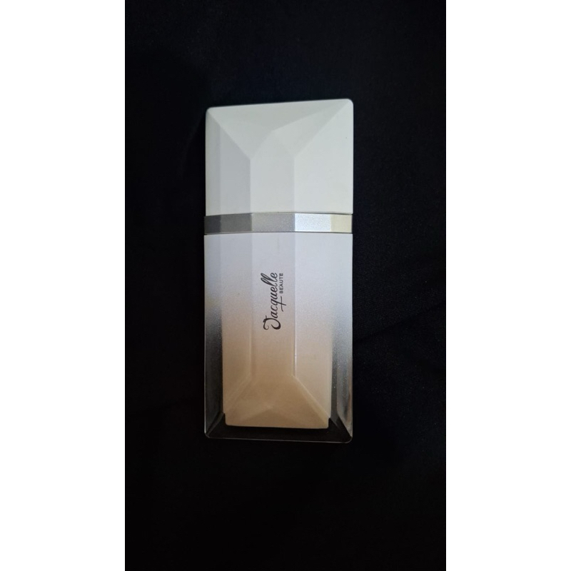 Jacqueline concealer