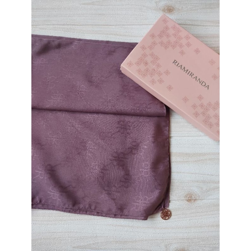RIA MIRANDA JACQUARD MONOGRAM SCARF PRELOVED