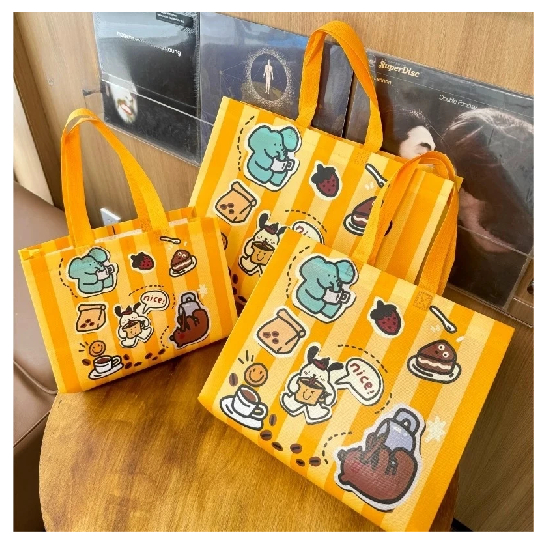 

Tas Jinjing S 32x26x10 - Tas Belanja - Tas Spunbond laminasi - Tas Souvenir - Tas Jinjing Wanita - Tas Kado Souvenir Ulang Tahun