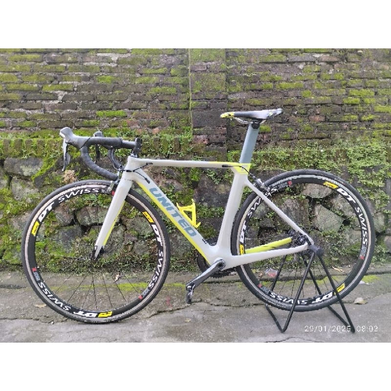 sepeda roadbike united stygma lite