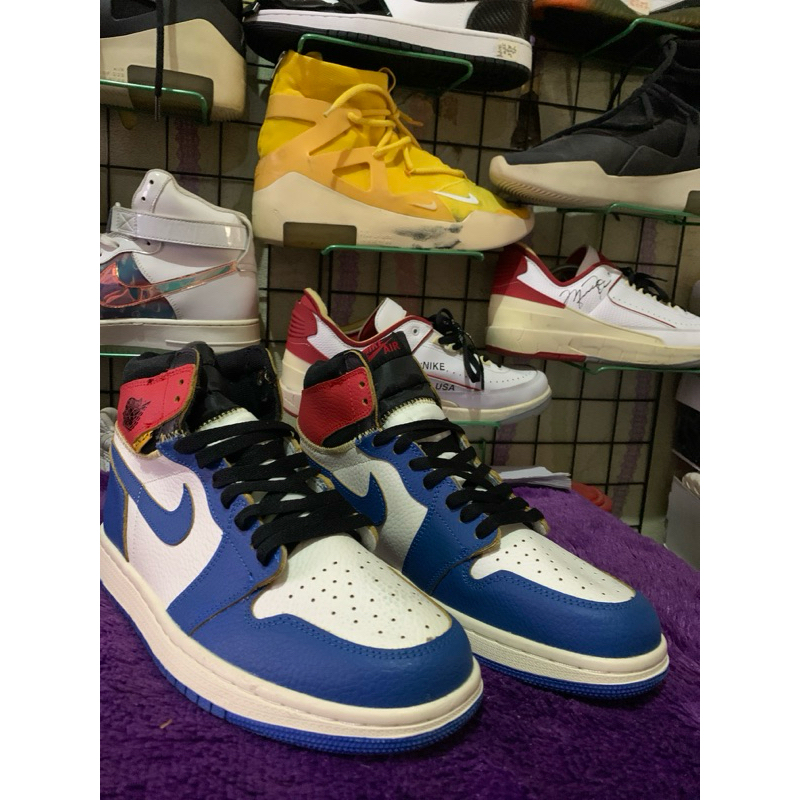 NIK* PRELOVED ( SIZE 43 )