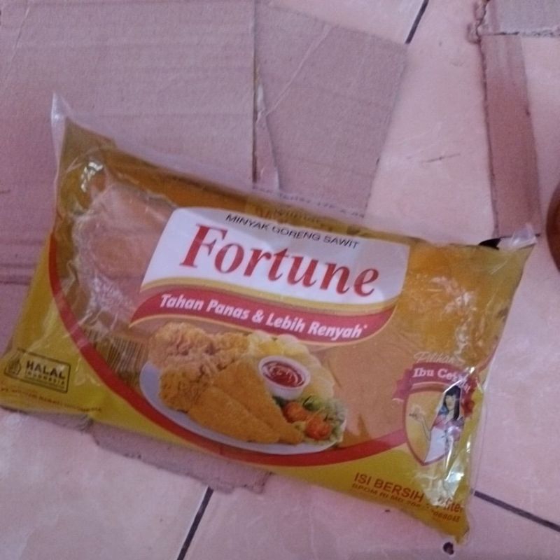 

minyak fortune kemasan bantal 1liter