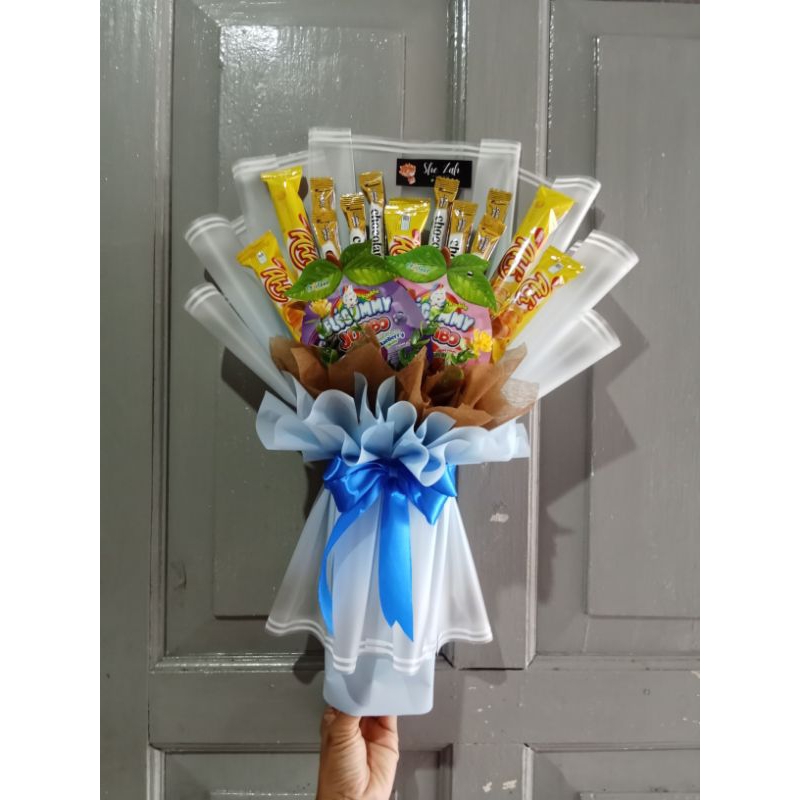 

Buket Snack/Buket hadiah wisuda/Buket kado ulang tahun