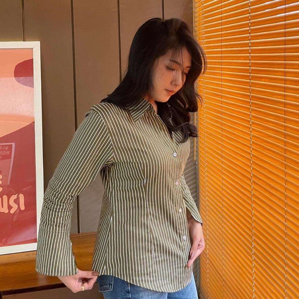 Slim Fit Urban Shirt | Kemeja wanita lengan panjang - Kemeja Fit | Slim Fit Body | Atasan Wanita