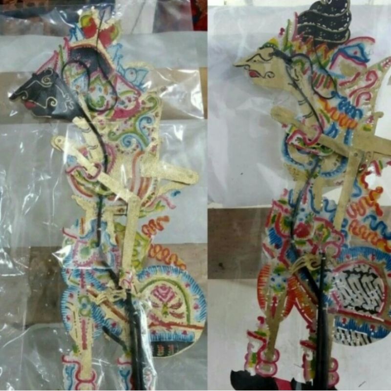 Wayang Kulit Batara Wisnu dan Batara Kresna
