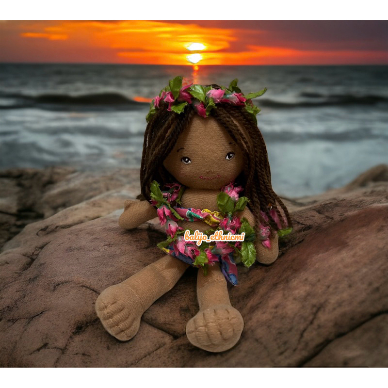 boneka cewek vintage | boneka vintage hula girl