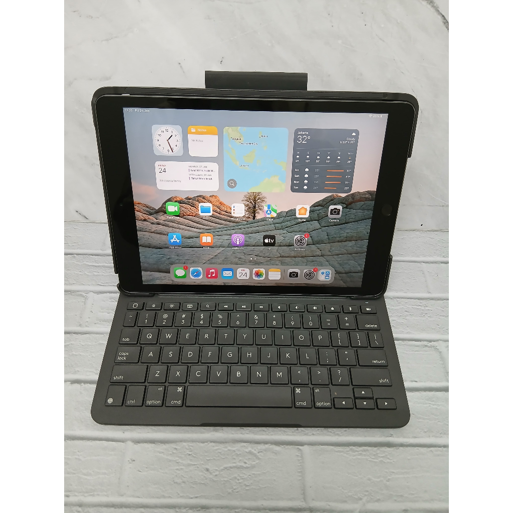 iPad 8 (Gen 8) 2020 128GB Wifi Only Second Original - iPad 8 (Gen 8) 2020 32GB Wifi Only Second Orig