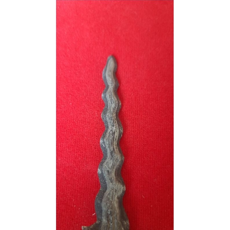 Keris Jimatan SingoBarong Luk 13,Sepuh Wingit,Pamor Melati rinonce