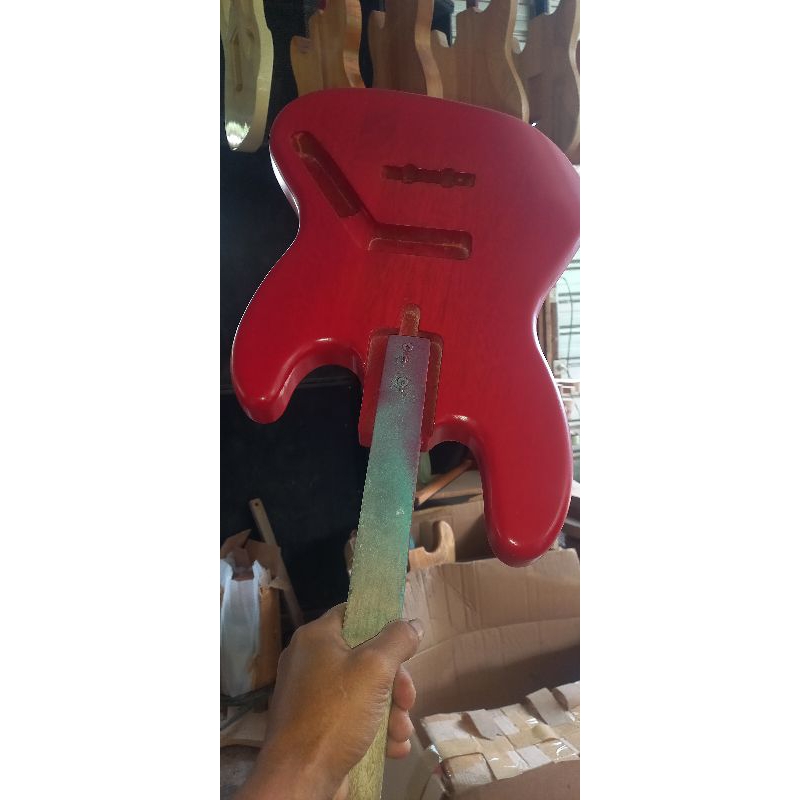 BODY GITAR ELEKTRIK JAZZ BAZZ CNC MESIN