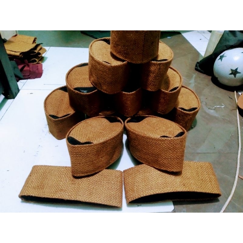 peci karung goni murah/ peci songkok goni/ kopiah goni