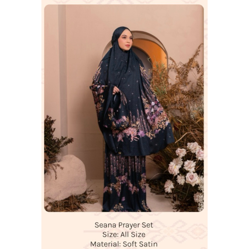 Wearing Klamby - Seana prayer set