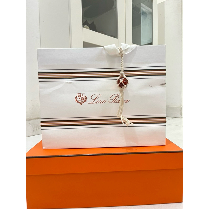 

Paperbag Loro Piana Original