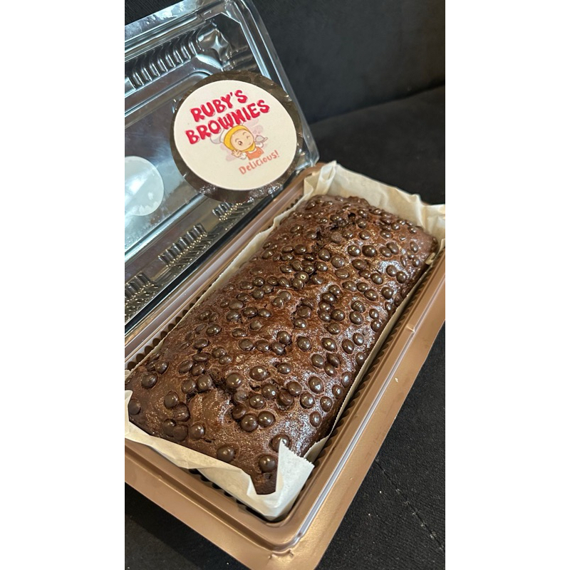 

Ruby brownies chococip/ sekat fudge