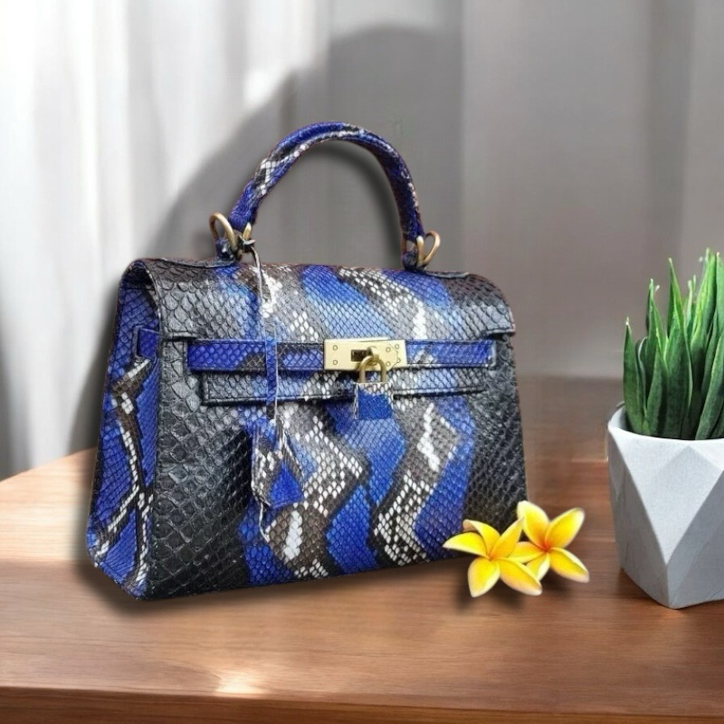 Tas Kulit Ular Piton Asli Wanita Tas cantik tas original phyton snake skin Biru Hitam Birel