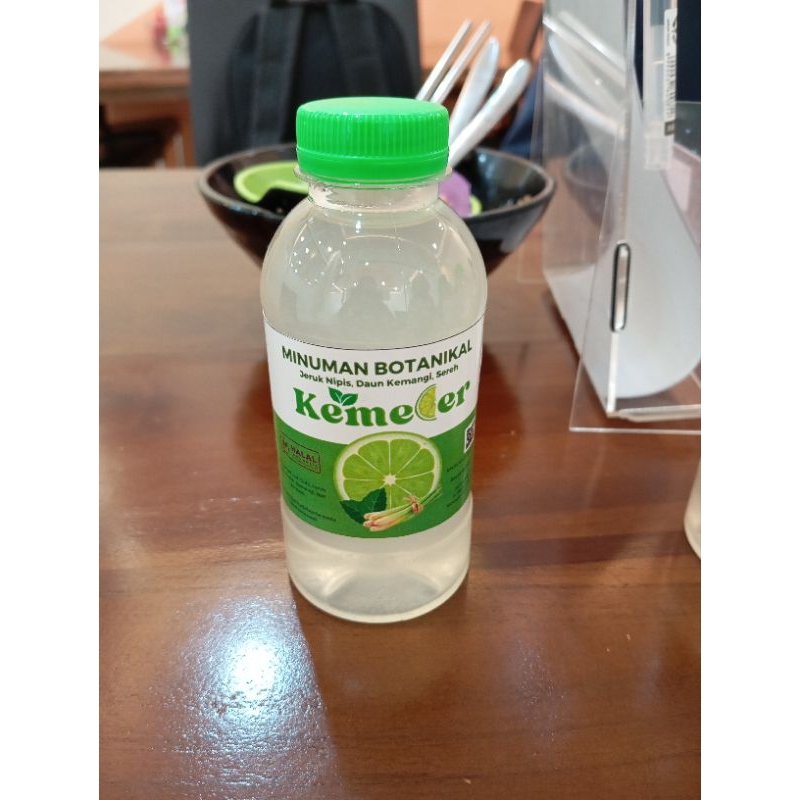 

Minuman Herbal botol mini Kemecer Sidoarjo