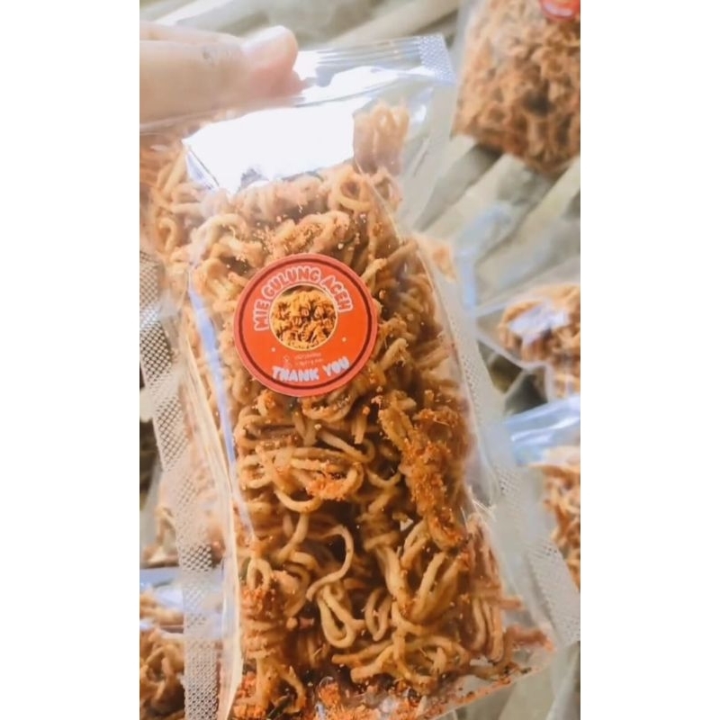 

mie gulung pedas balado