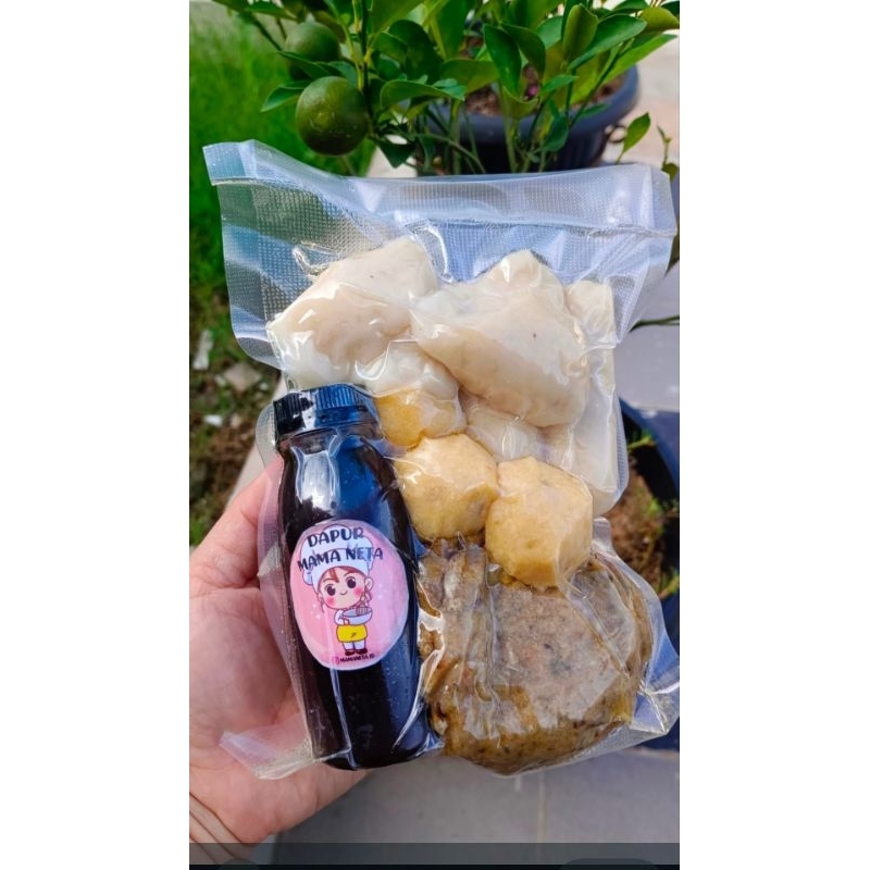 

PEMPEK IKAN PALEMBANG ( ISI 10 PCS) ADAAN-3, KULIT-3, TELUR-2, LENJER-2