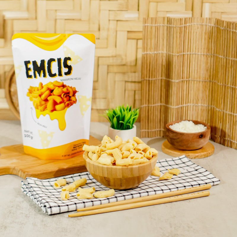 

MAKARONI KEJU (Emcis) snack keju camilan enak & sehat 100g