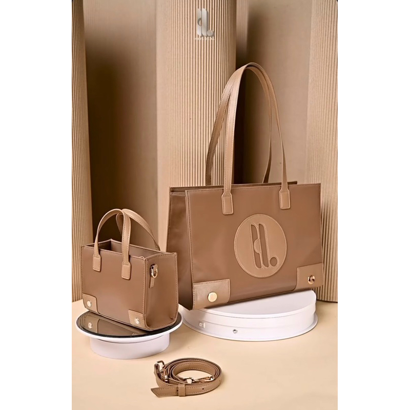 Tokyo Bag by heylocal