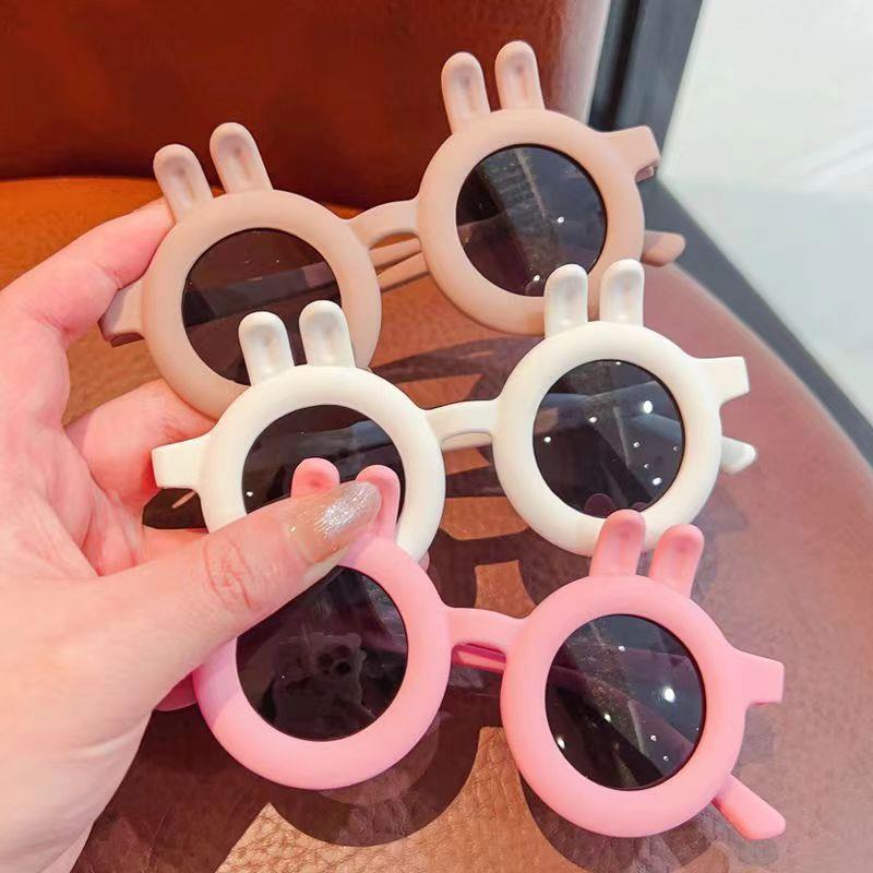 BHEEMSTORE - KM18 Kacamata Hitam Anak Fashion Kartun/Kacamata Kelinci Bayi Laki-laki dan Perempuan L