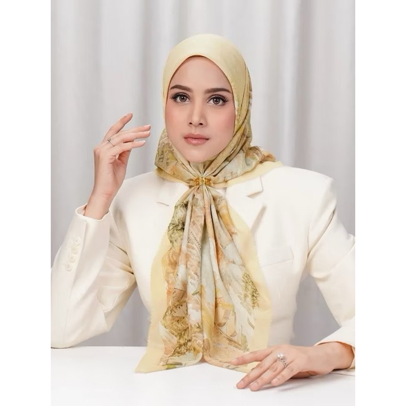 buttonscarves as is warehouse sale