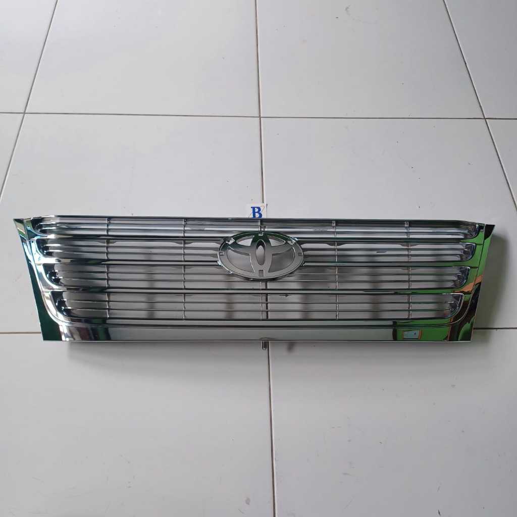 GRILL DEPAN KIJANG KRISTA TAHUN 2003 2004