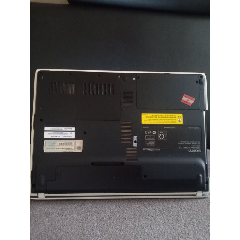 laptop Sony vaio E series RAM 8GB SSD 128GB MEMORY 594GB