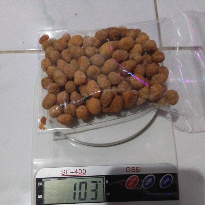 

kacang telur/telur kacang