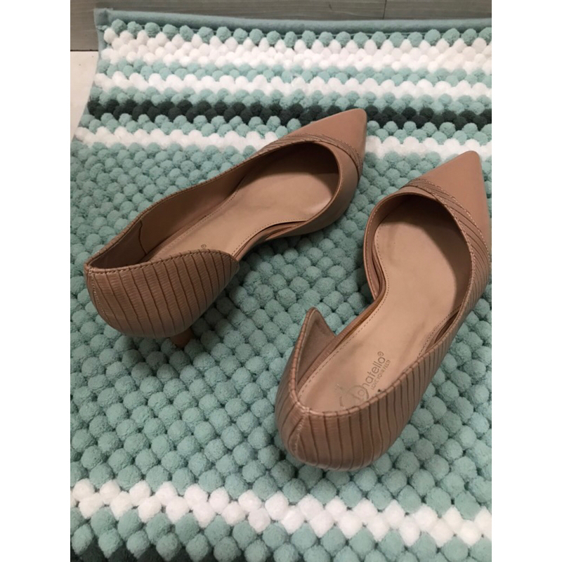 sepatu heels donatelo preloved